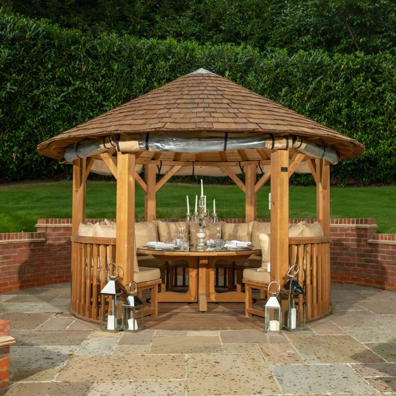 Fuller Cushions & Thicker Blinds